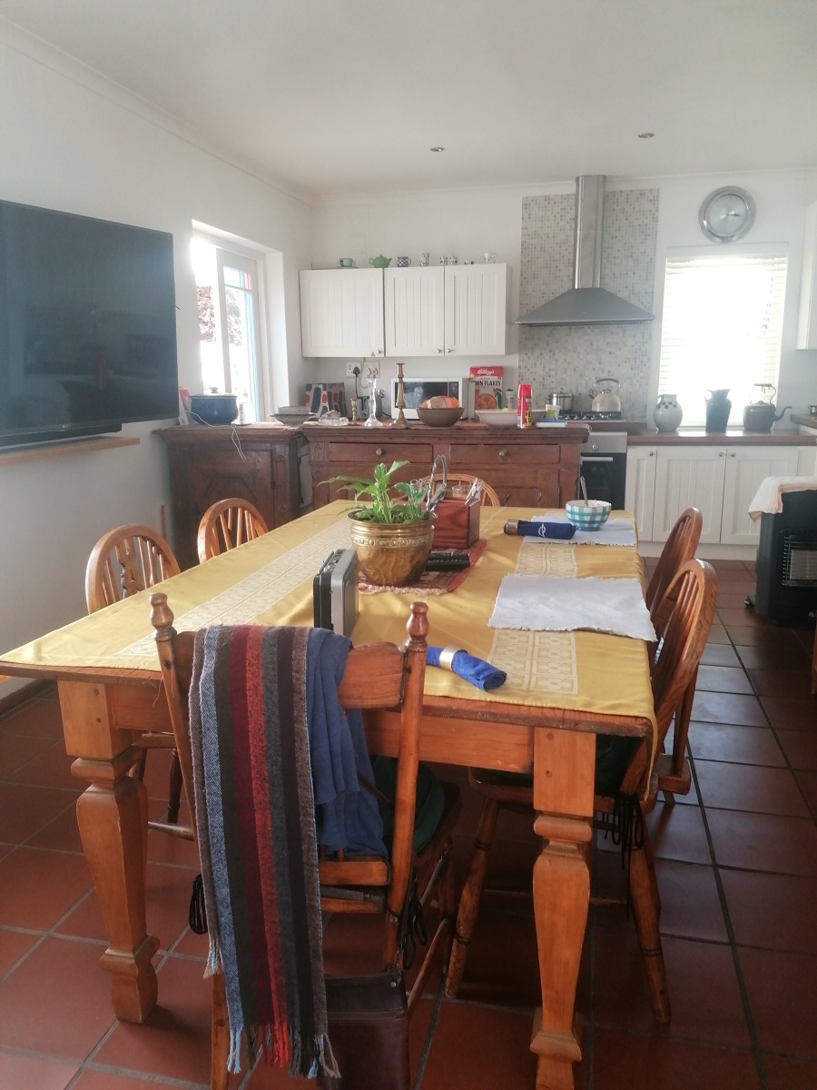 To Let 3 Bedroom Property for Rent in Milkwood Park Western Cape